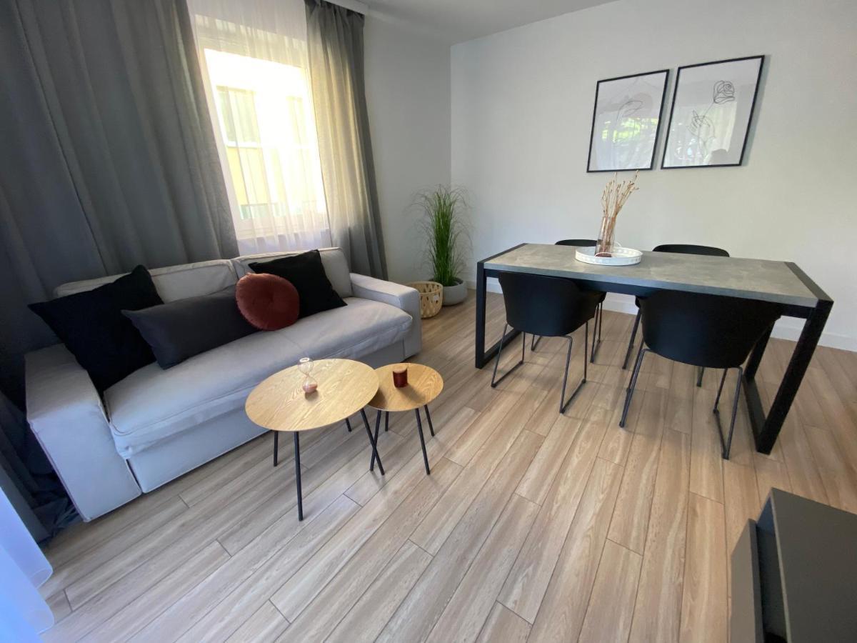 Apartament Moonapart Torun Apartamento Exterior foto